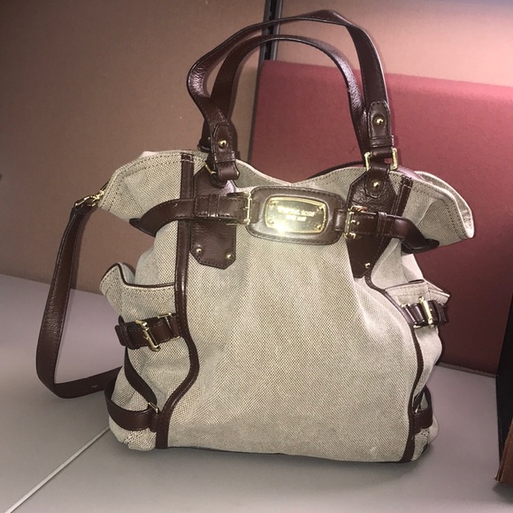 Michael Michael KORS  Convertible Shoulder Bag - Picture 1 of 8